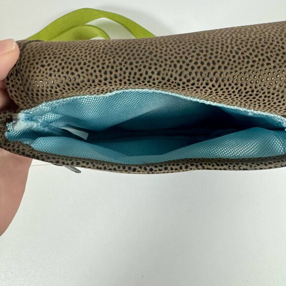 Haiku Crossbody Purse Vegan Pebble Leather Green Strap Floral - Picture 9 of 9